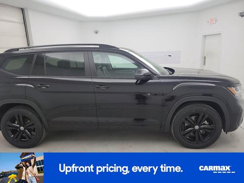 Black 2022 Volkswagen Atlas SEL R-Line Black