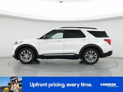 White 2020 Ford Explorer XLT