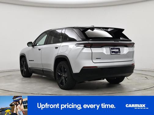 Silver 2024 Jeep Wagoneer S Launch Edition