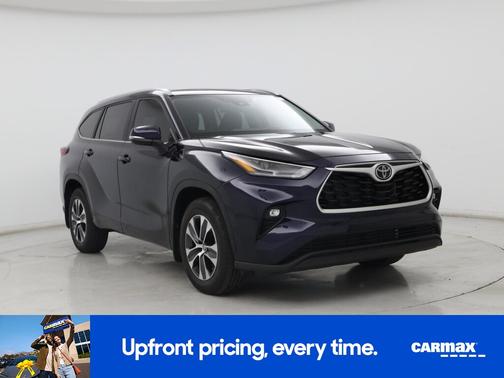 Blue 2023 Toyota Highlander XLE