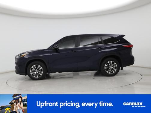 Blue 2023 Toyota Highlander XLE
