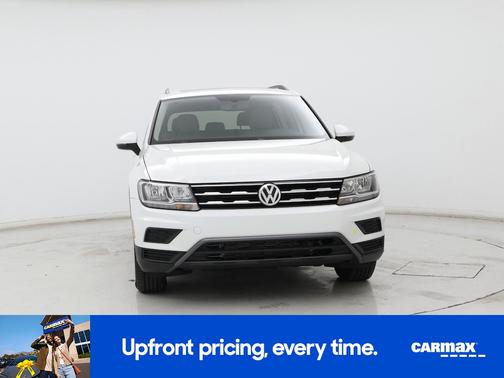 White 2021 Volkswagen Tiguan SE