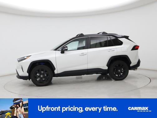White 2024 Toyota RAV4 Hybrid XSE