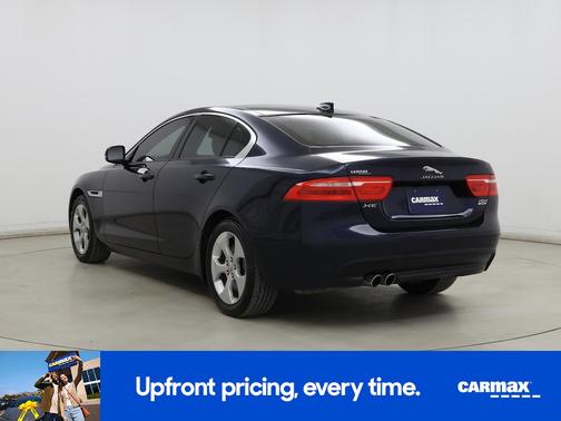 2017 Jaguar XE 