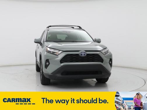 2022 Toyota RAV4 Hybrid XLE
