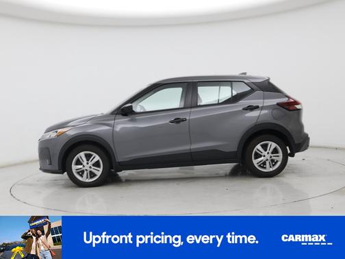 Gray 2021 Nissan Kicks S