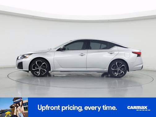 2023 Nissan Altima SR