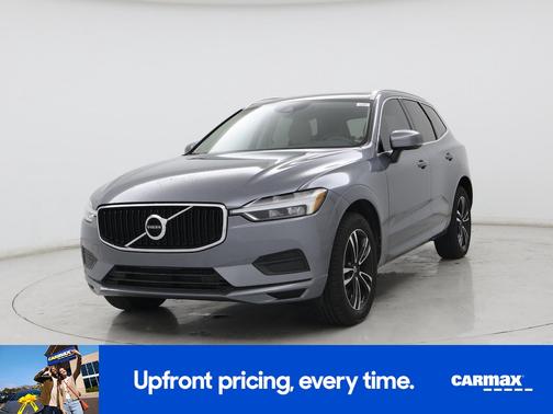 Gray 2020 Volvo XC60 T5 Momentum