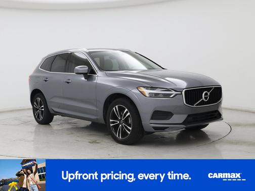 Gray 2020 Volvo XC60 T5 Momentum