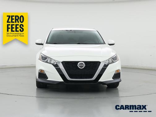 White 2020 Nissan Altima S