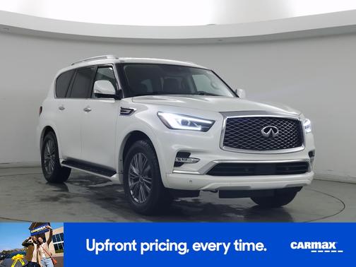 2022 INFINITI QX80 Luxe