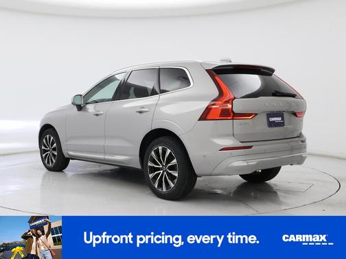 2023 Volvo XC60 B5 Plus Bright Theme