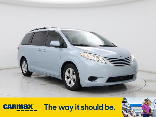 2015 Toyota Sienna LE