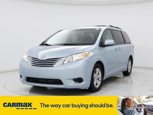 2015 Toyota Sienna LE