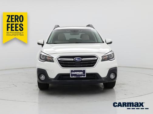 White 2019 Subaru Outback 3.6R Limited