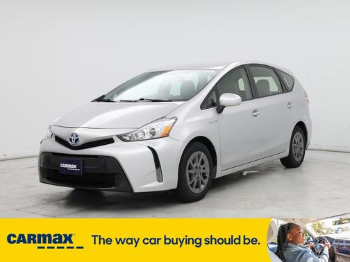 2015 Toyota Prius v Four