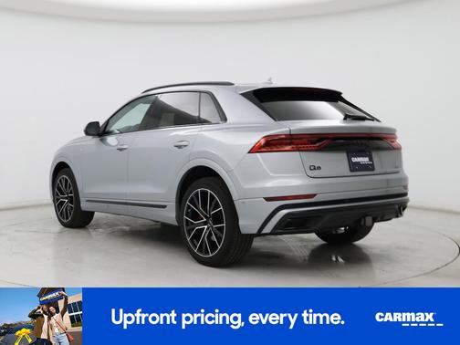 2023 Audi Q8 Premium Plus