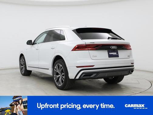 2023 Audi Q8 Premium Plus