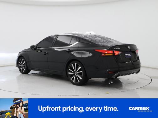 2022 Nissan Altima SR