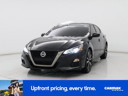 2022 Nissan Altima SR
