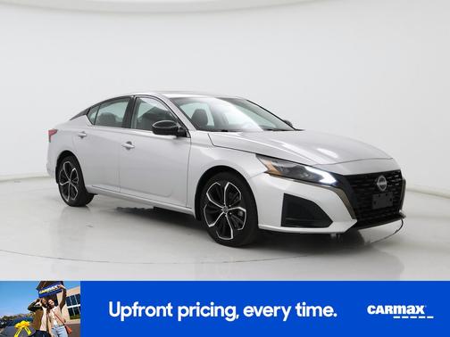 2023 Nissan Altima SR