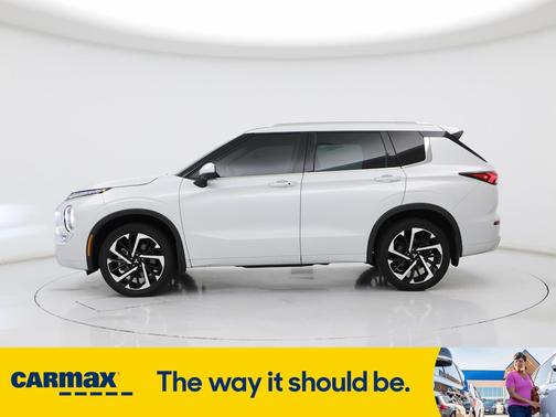 2023 Mitsubishi Outlander SEL