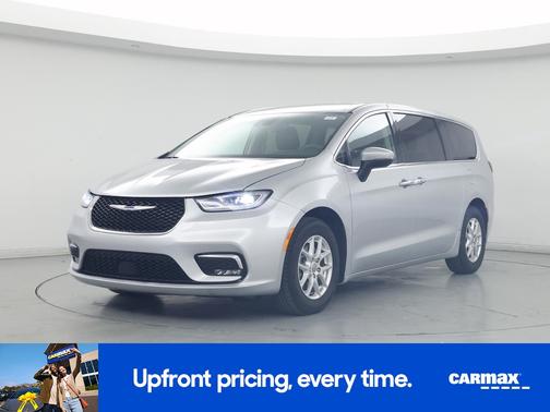 Silver 2023 Chrysler Pacifica Touring L