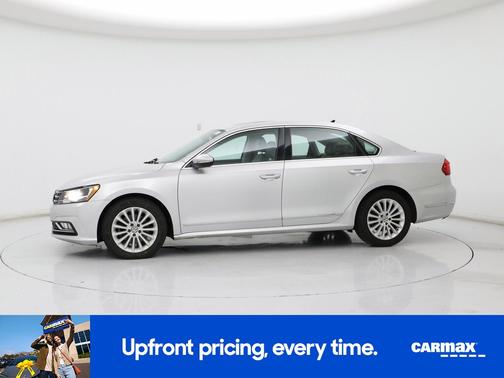 2016 Volkswagen Passat SE
