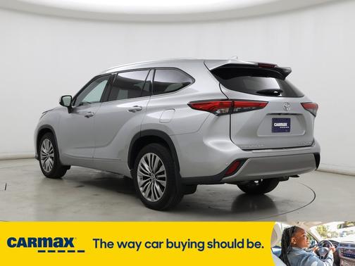 2022 Toyota Highlander Platinum