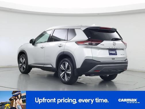 2022 Nissan Rogue SL