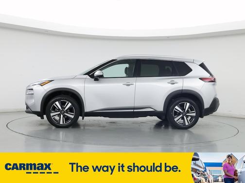 2022 Nissan Rogue SL