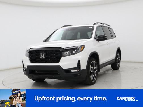 White 2023 Honda Passport Elite