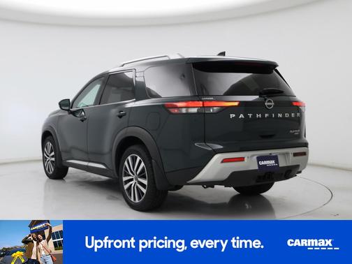 2022 Nissan Pathfinder Platinum