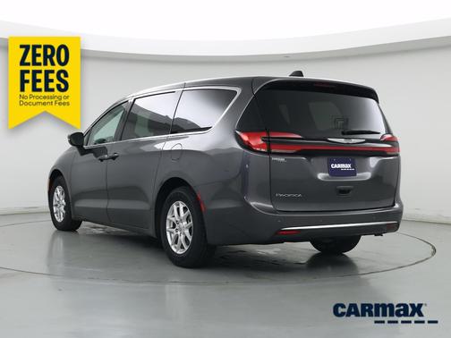 Gray 2023 Chrysler Pacifica Touring L
