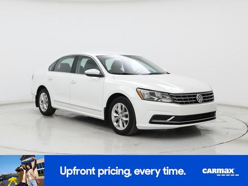 White 2017 Volkswagen Passat S