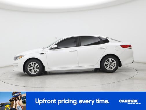 White 2016 Kia Optima LX