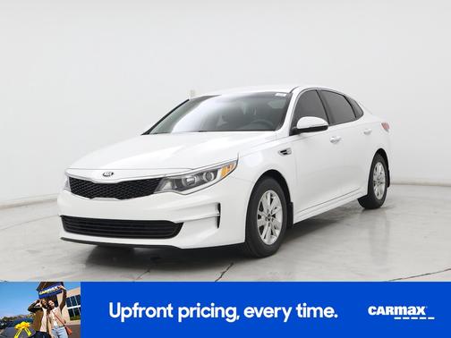 White 2016 Kia Optima LX