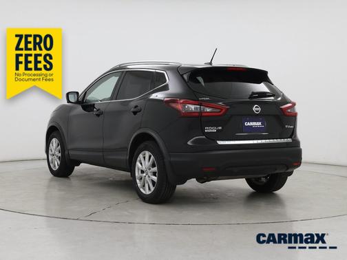 Black 2022 Nissan Rogue Sport SV