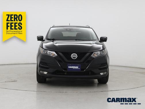Black 2022 Nissan Rogue Sport SV