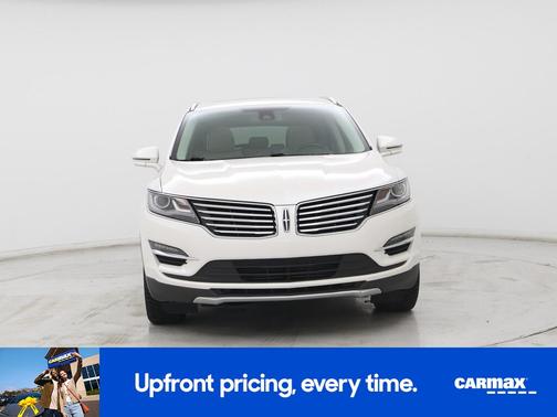 White 2018 Lincoln MKC Reserve