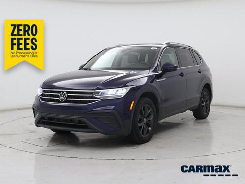 Blue 2024 Volkswagen Tiguan SE