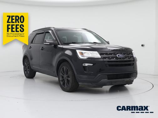 Black 2018 Ford Explorer XLT