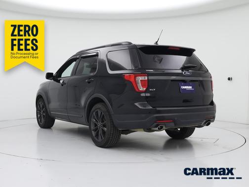 Black 2018 Ford Explorer XLT