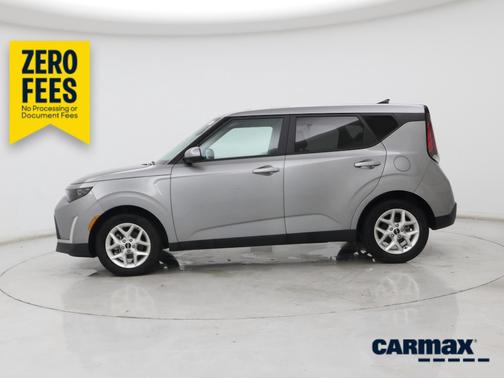 Silver 2023 Kia Soul LX