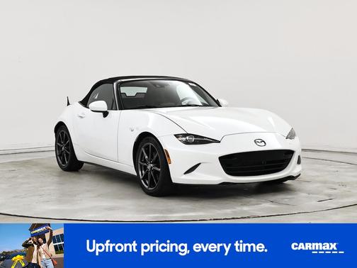 White 2016 Mazda MX-5 Miata Grand Touring