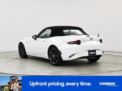 White 2016 Mazda MX-5 Miata Grand Touring