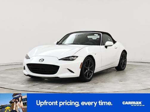 White 2016 Mazda MX-5 Miata Grand Touring