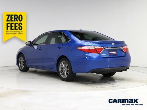 Blue 2017 Toyota Camry SE