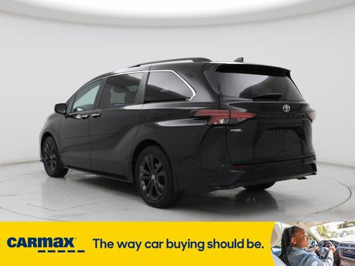 2022 Toyota Sienna XSE