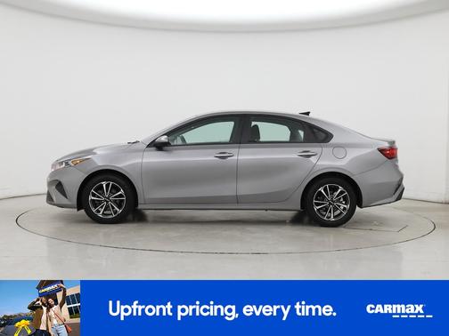 Gray 2024 Kia Forte LXS